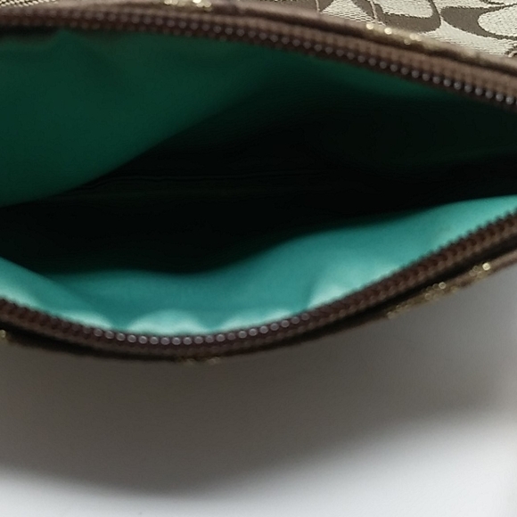 Coach | Tan and Brown Wristlet - Picture 4 of 7